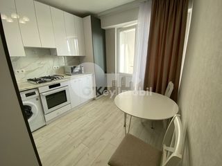 Apartament în bloc nou, zonă de parc, str. N. Testemițeanu, 300 € ! foto 3
