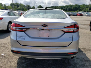 Ford Fusion foto 6