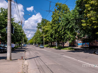 Apartament cu 3 camere, 100 m², Buiucani, Chișinău foto 5