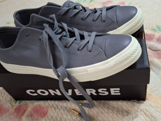 Vind Converse