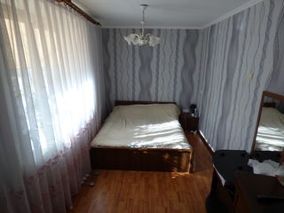 Apartament cu 3 odai in centrul or.Florești ! foto 3