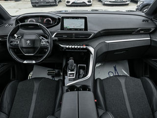 Peugeot 5008 foto 1