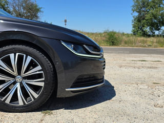 Volkswagen Arteon foto 2