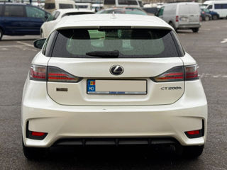 Lexus CT Series foto 7