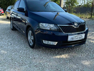 Skoda Rapid foto 1