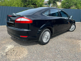 Ford Mondeo foto 3