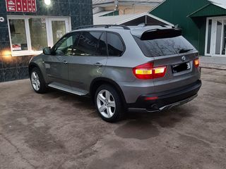 BMW X5 foto 2