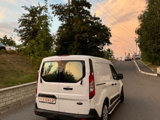 Ford Transit Connect foto 4