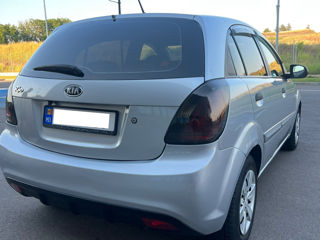 KIA Rio foto 4