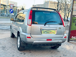 Nissan X-Trail foto 6