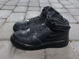 Nike Air Force 1 Mid Black. Размер 34. Оригинал. В  идеальном состоянии. foto 3