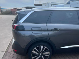 Peugeot 5008 foto 3