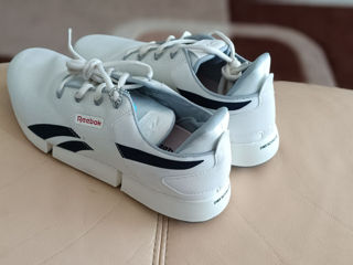 Reebok 41-42 noi foto 2