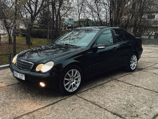 Mercedes C-Class