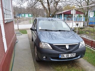 Dacia Logan foto 1