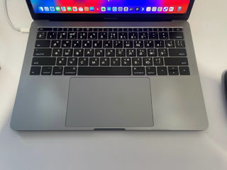 MacBook Pro 13 foto 3