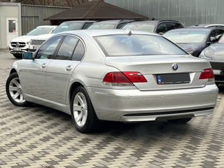 BMW 7 Series foto 3