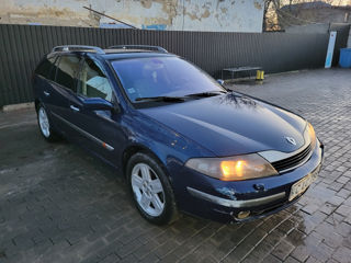 Renault Laguna foto 2