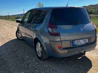 Renault Grand Scenic foto 5