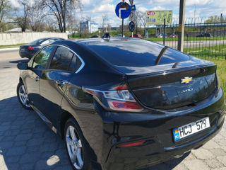 Chevrolet Volt фото 3