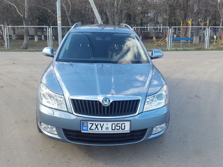 Skoda Octavia foto 2