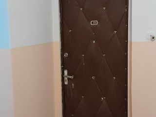 Reparatie cosmetica in scara blocului. foto 6