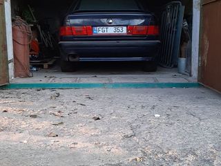 BMW 5 Series foto 4