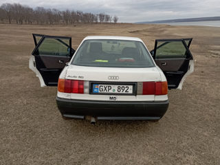 Audi 80 foto 6