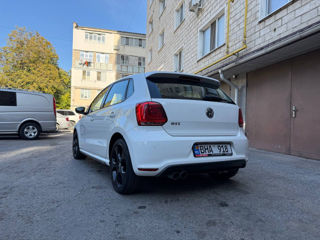 Volkswagen Polo foto 4