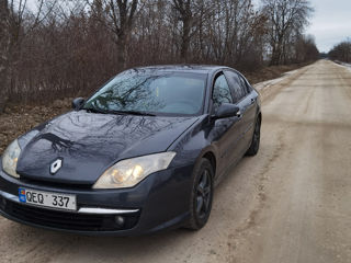 Renault Laguna foto 2