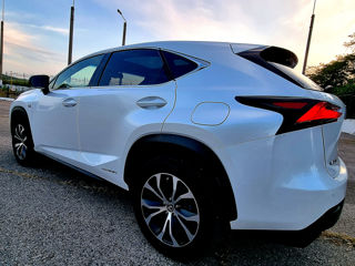 Lexus NX Series foto 2