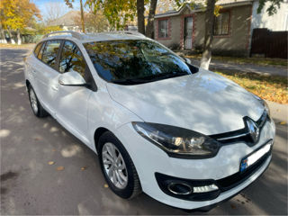 Renault Megane foto 2