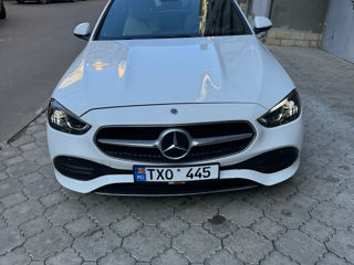 Mercedes C-Class foto 2