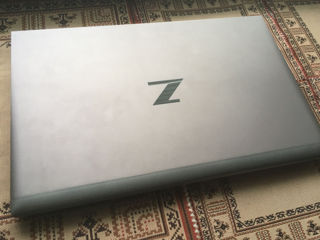 HP ZBook Firefly 15 G7 /i7-10510U/RAM 32GB/SSD 1TB/Nvidia Quadro P520 4GB/15.6" 4K UHD display/ foto 1