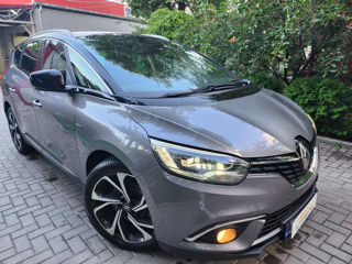 Renault Grand Scenic foto 2