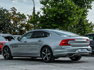 Volvo S90 foto 2