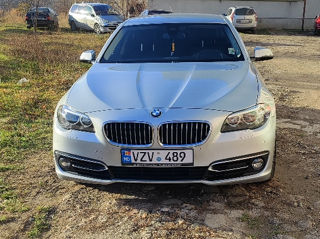 BMW 5 Series foto 4