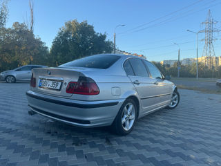 BMW 3 Series foto 3