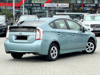 Toyota Prius foto 3