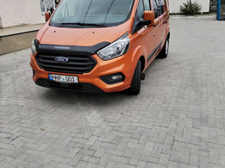 Ford Transit custom foto 2