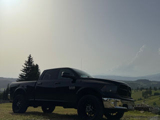 Dodge Ram foto 1