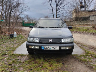 Volkswagen Passat foto 2