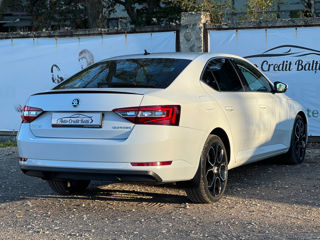 Skoda Superb foto 12