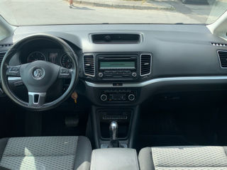 Volkswagen Sharan foto 8