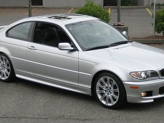 BMW 5 Series foto 6