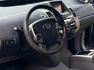 Toyota Prius foto 8