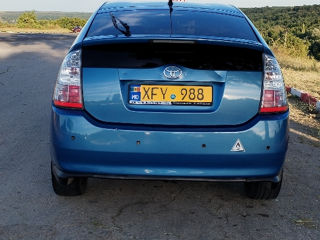 Toyota Prius foto 1