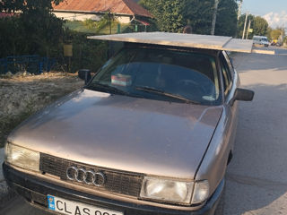 Audi 80