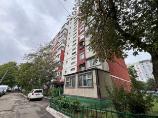 Apartament cu 4 camere, 77 m², Poșta Veche, Chișinău foto 4