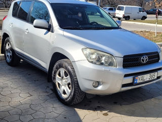 Toyota Rav 4 foto 5